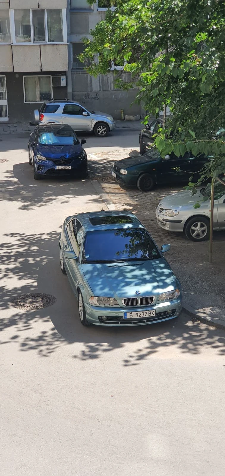 BMW 330, снимка 2 - Автомобили и джипове - 56545260