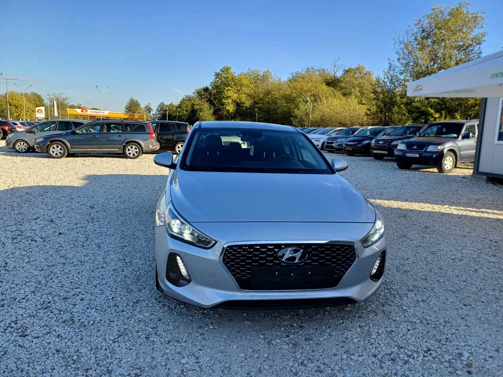 Hyundai I30 1.6crdi * Navi* Facelift* Nova*  - изображение 9