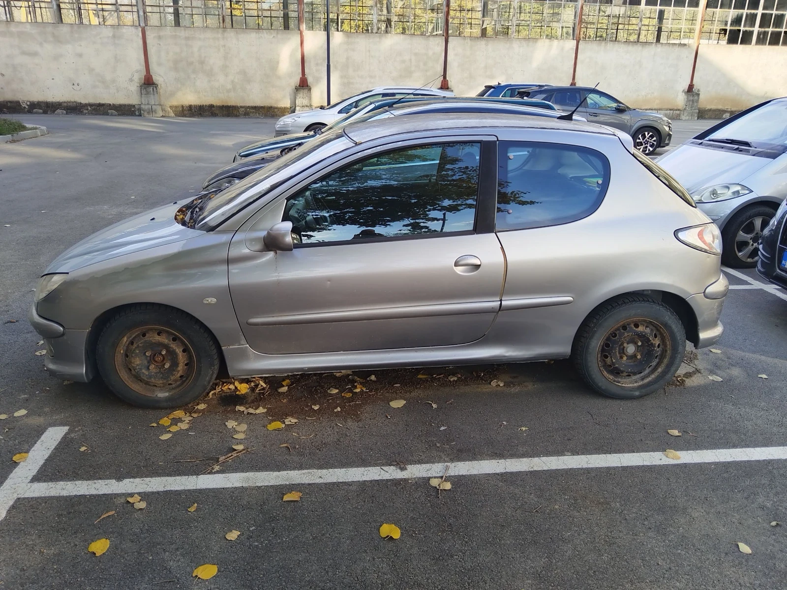 Peugeot 206 1, 6 i - изображение 5