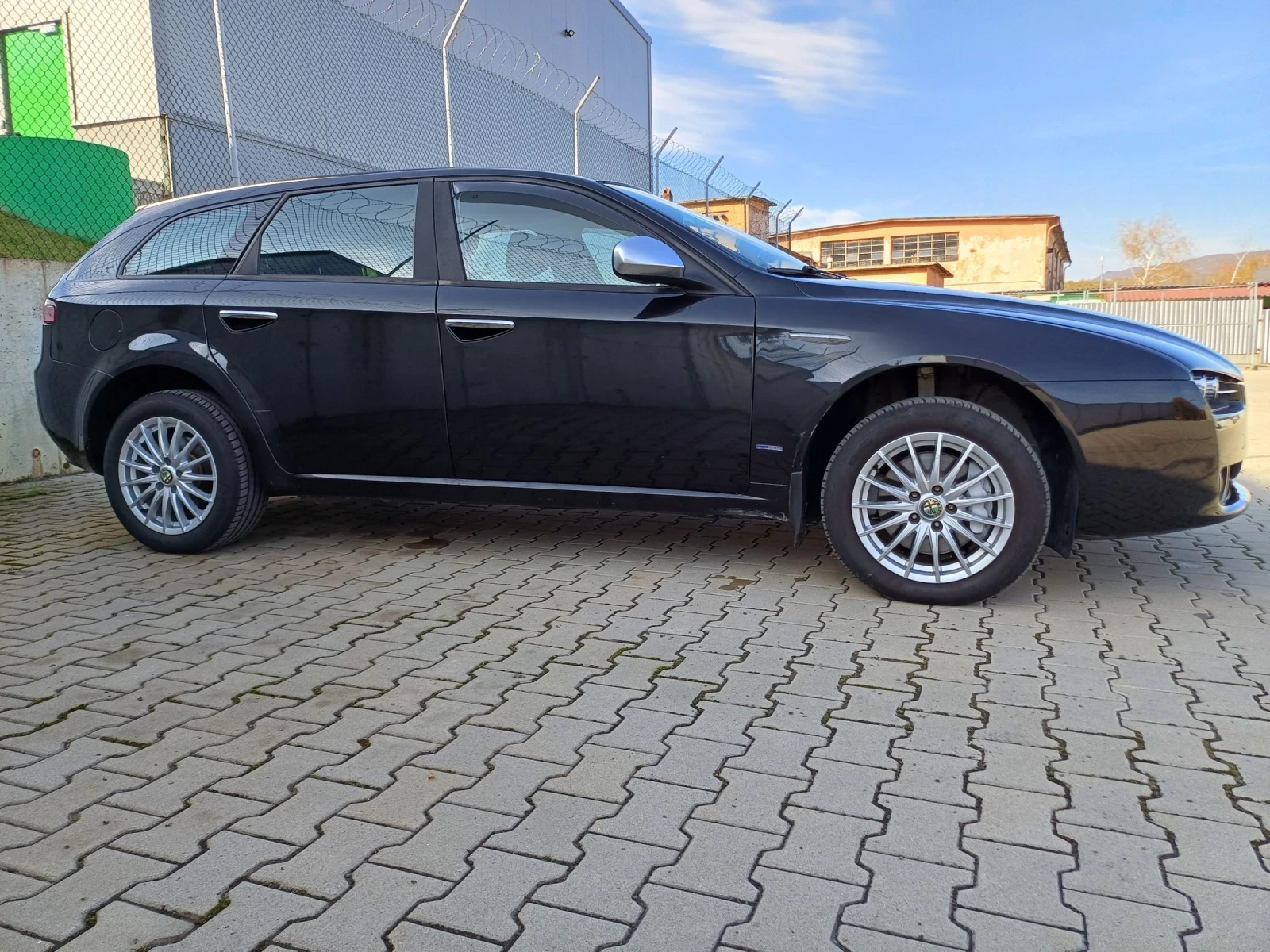 Alfa Romeo 159 1, 9/150 - изображение 7