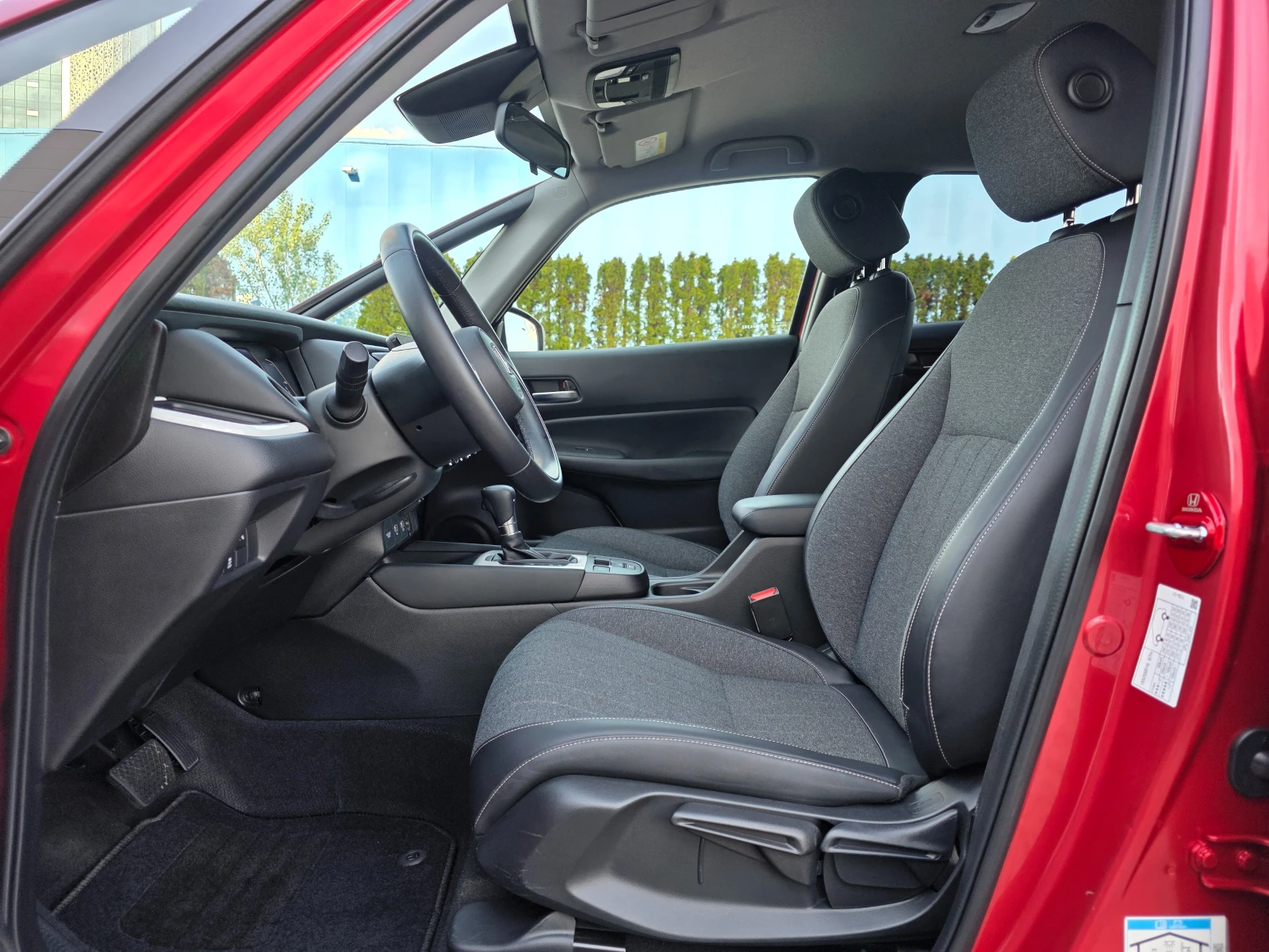 Honda Jazz 1.5 i HYBRID /e-CVT/ LED - изображение 10
