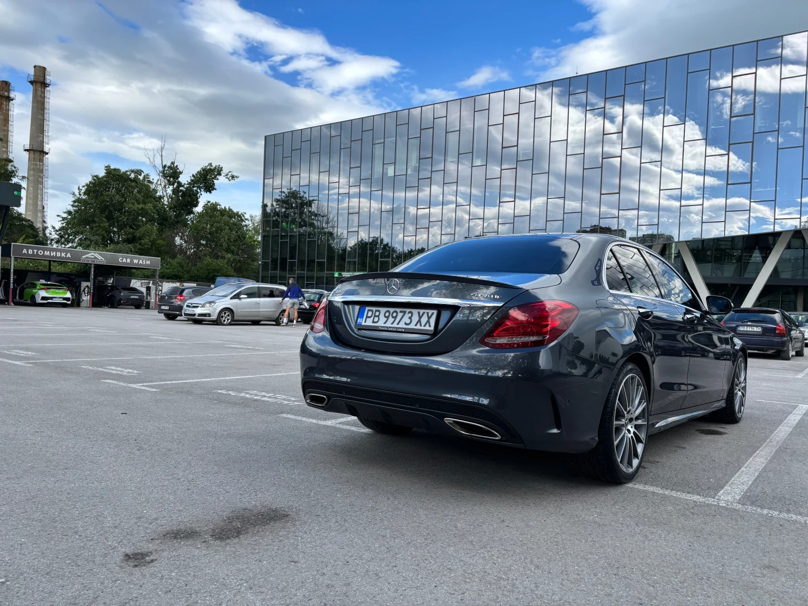 Mercedes-Benz C 400 4Matic AMG Line - изображение 10