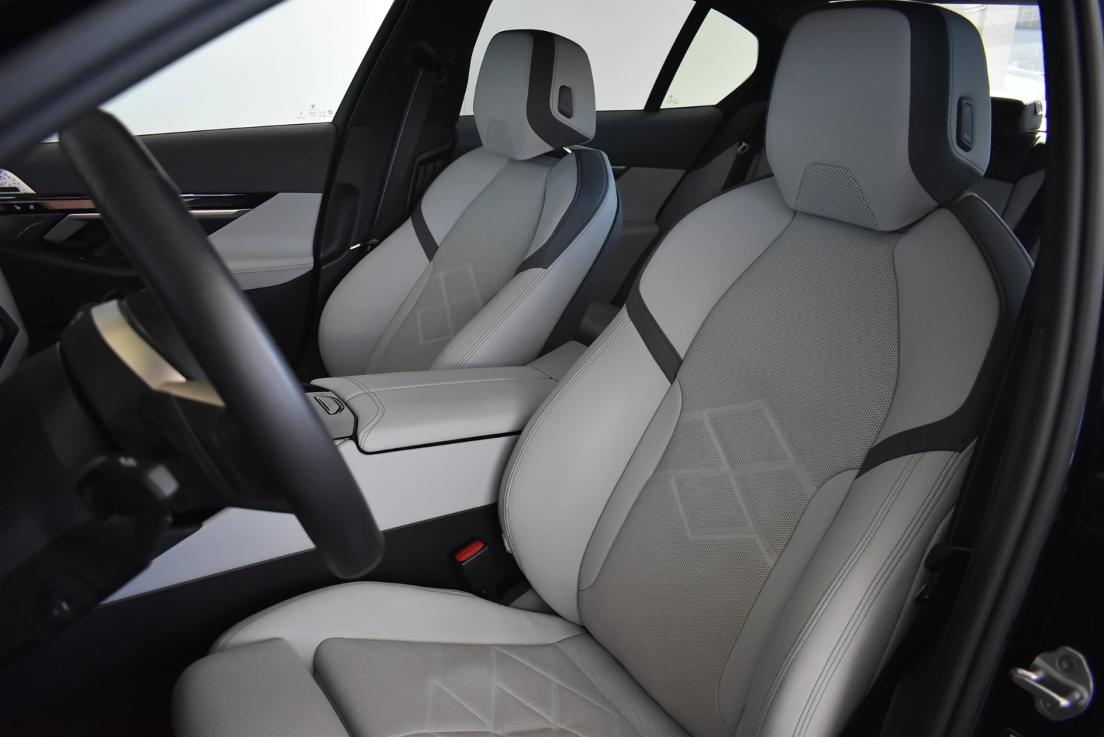 BMW 550 xDrive | Mobile.bg � ����������� 11