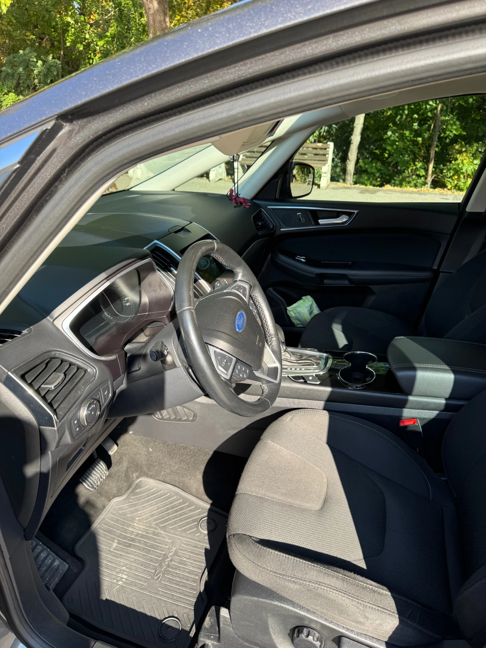Ford S-Max Titanium 4x4 един собственик 113000 реални км - изображение 4