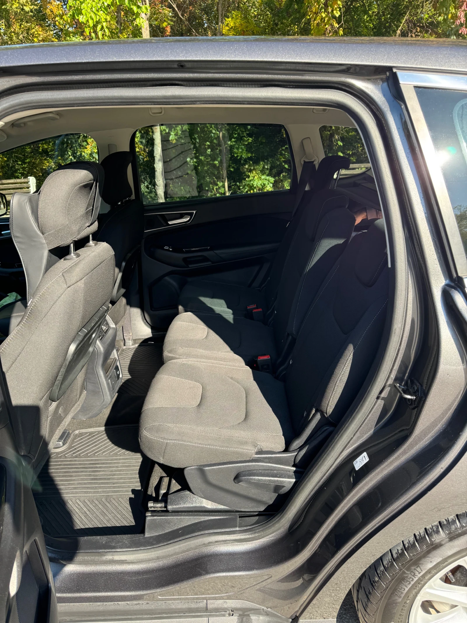 Ford S-Max Titanium 4x4 един собственик 113000 реални км - изображение 8