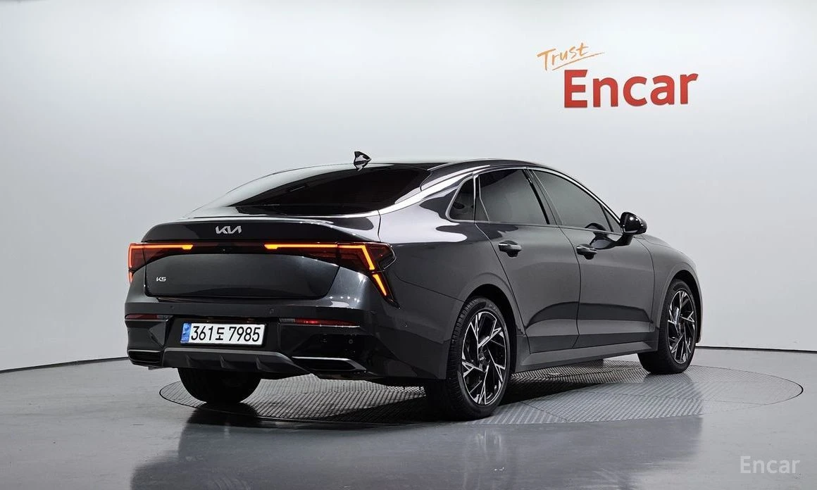 Kia K5  - изображение 2