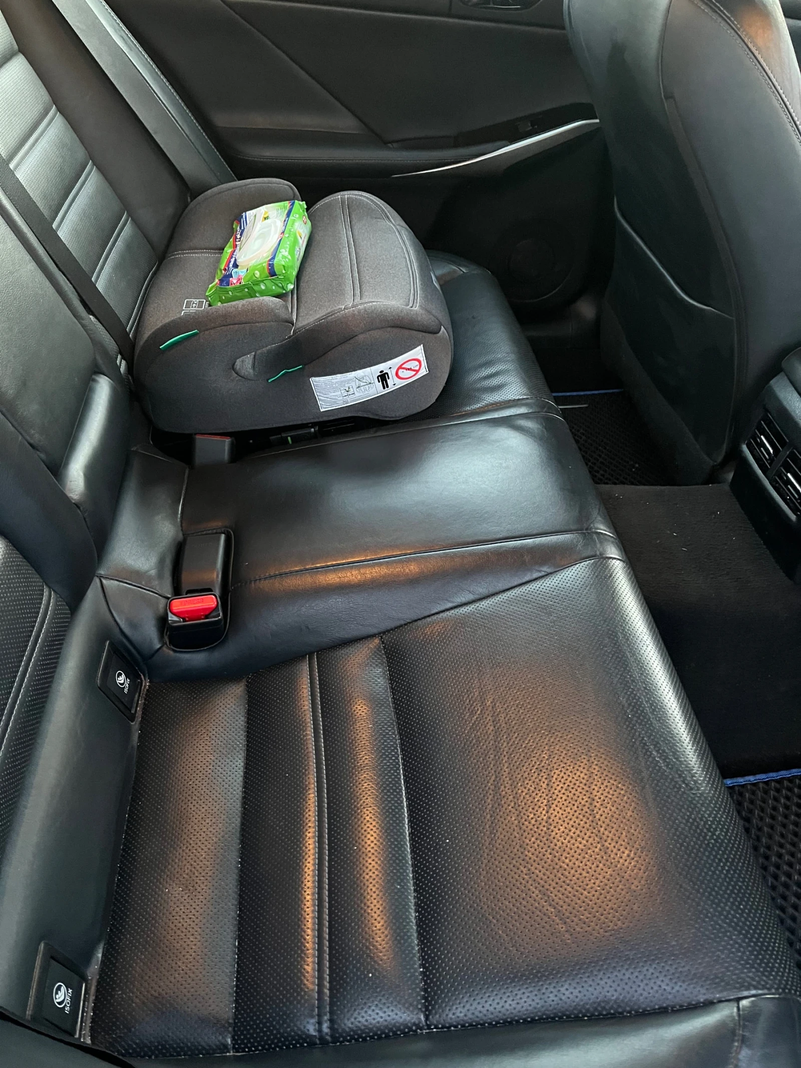 Lexus IS 300  - изображение 7