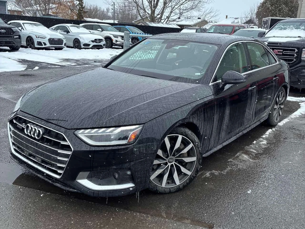 Audi A4 CARFAX/Подгрев/Памет/Панорама/Клип/2 ключа 