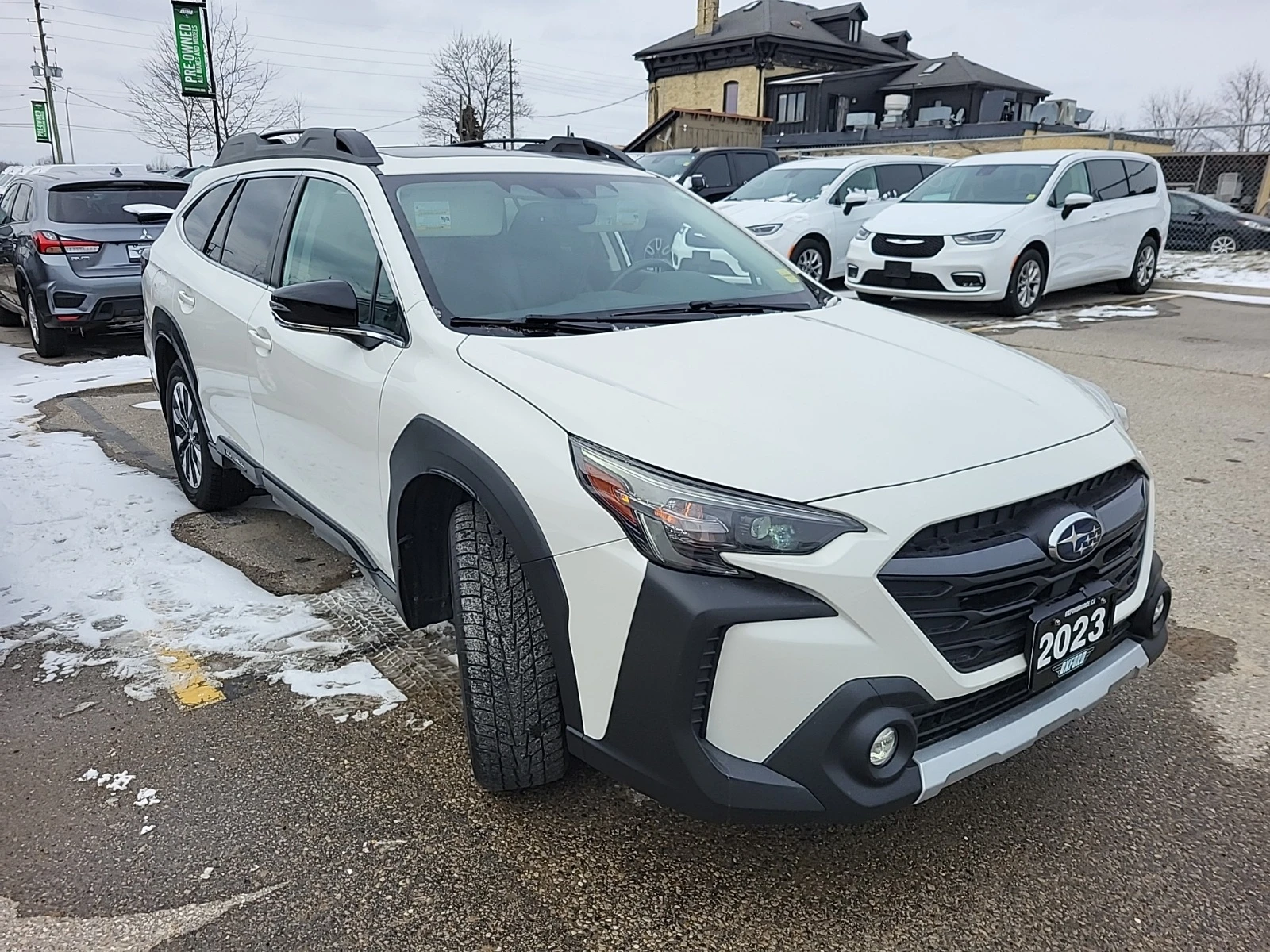 Subaru Outback LIMITED * 2.5 * AWD * * CARFAX * * АВТО КРЕДИТ * *, снимка 2 - Автомобили и джипове - 53940904