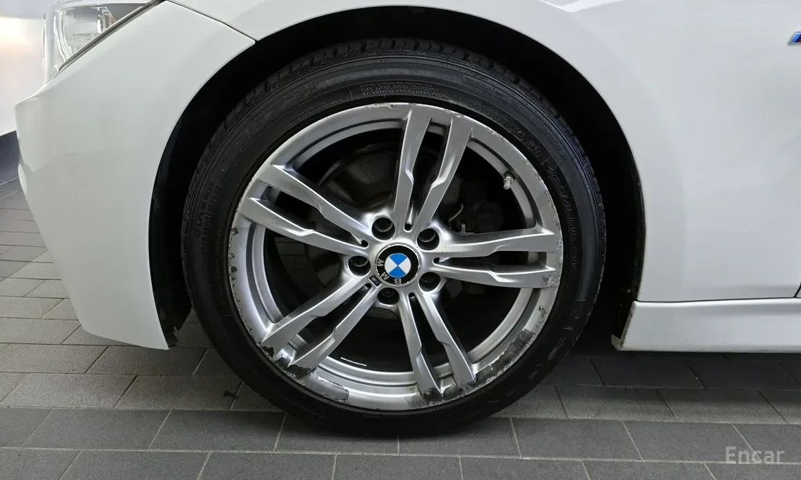 BMW 320 M-PACK / HEADUP / ПОДГРЕВИ, снимка 5 - Автомобили и джипове - 54060356