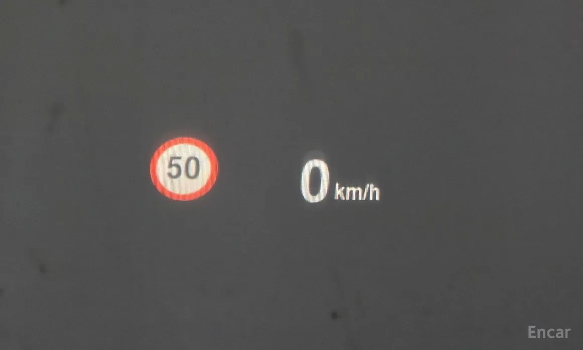 BMW 320 M-PACK / HEADUP / ПОДГРЕВИ, снимка 11 - Автомобили и джипове - 54060356