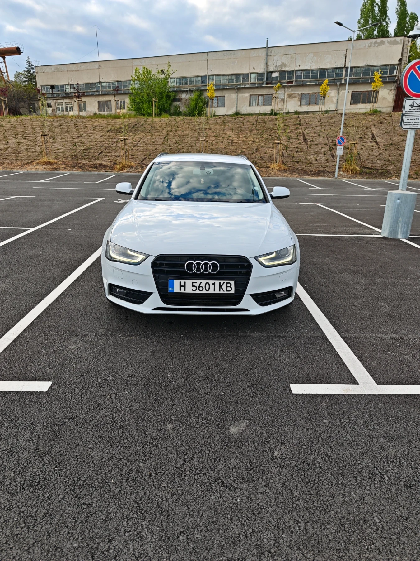 Audi A4 2.0D, снимка 3 - Автомобили и джипове - 54417074