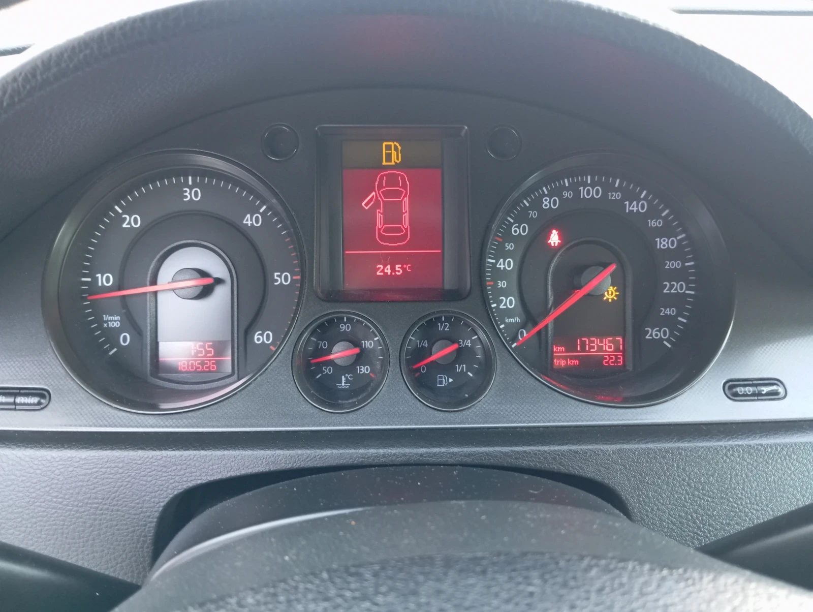 VW Passat 2.0TDI ЛИЗИНГ , снимка 12 - Автомобили и джипове - 54715323