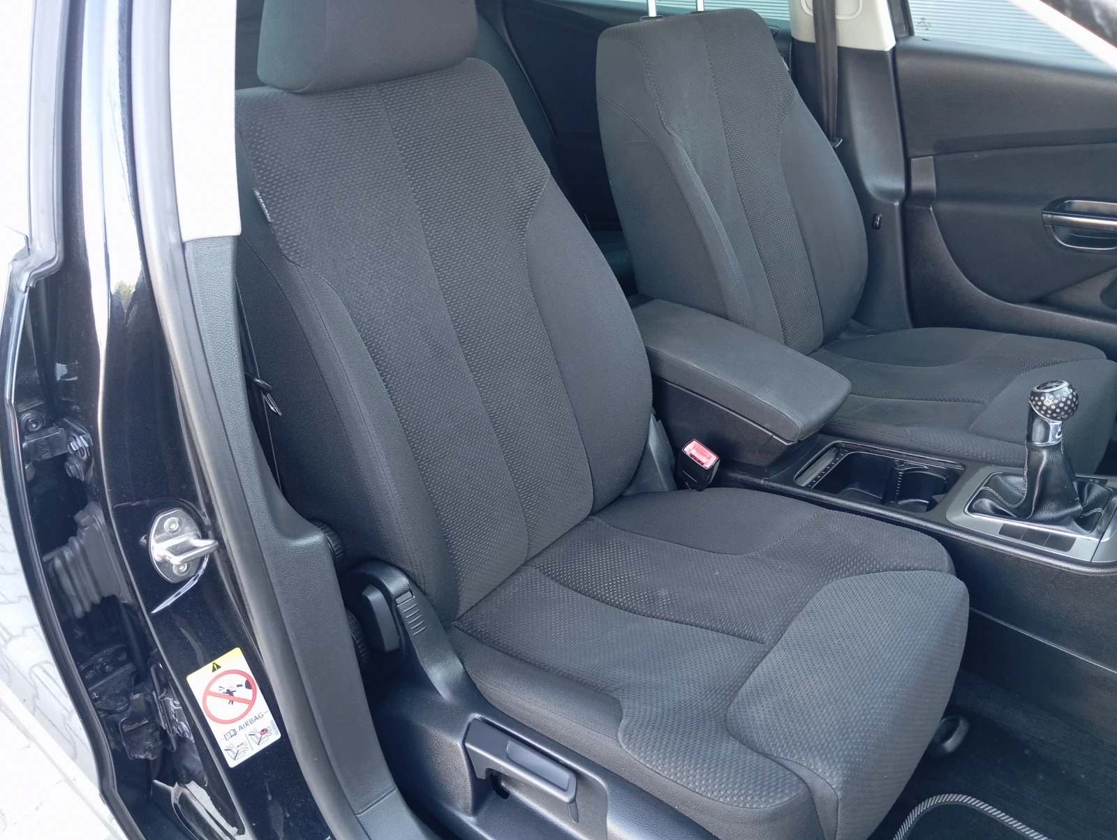 VW Passat 2.0TDI ЛИЗИНГ , снимка 9 - Автомобили и джипове - 54715323