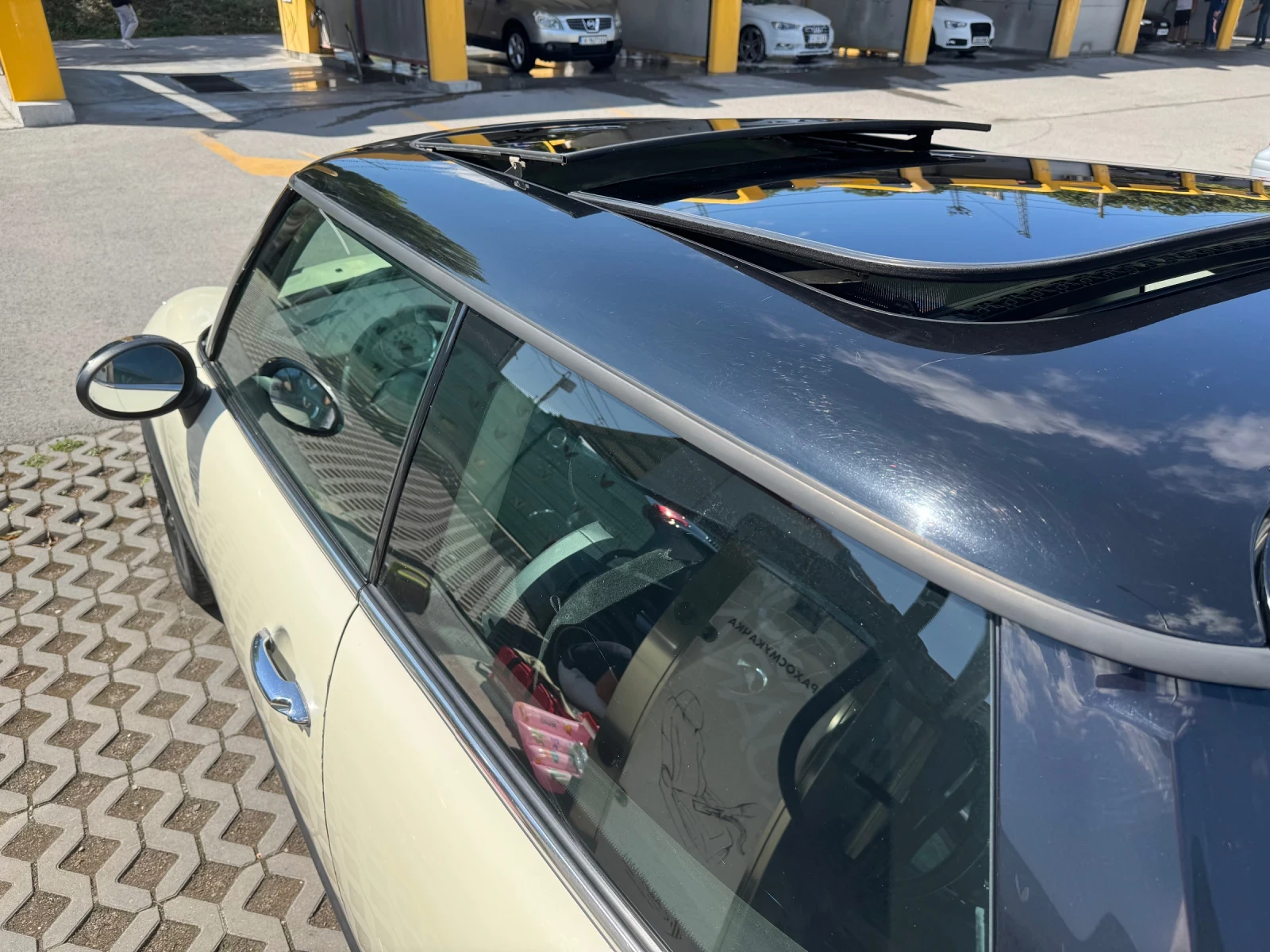 Mini Cooper Mini Cooper 1.6 d...PANORAMA..КОЖЕН САЛОН, снимка 5 - Автомобили и джипове - 54977333