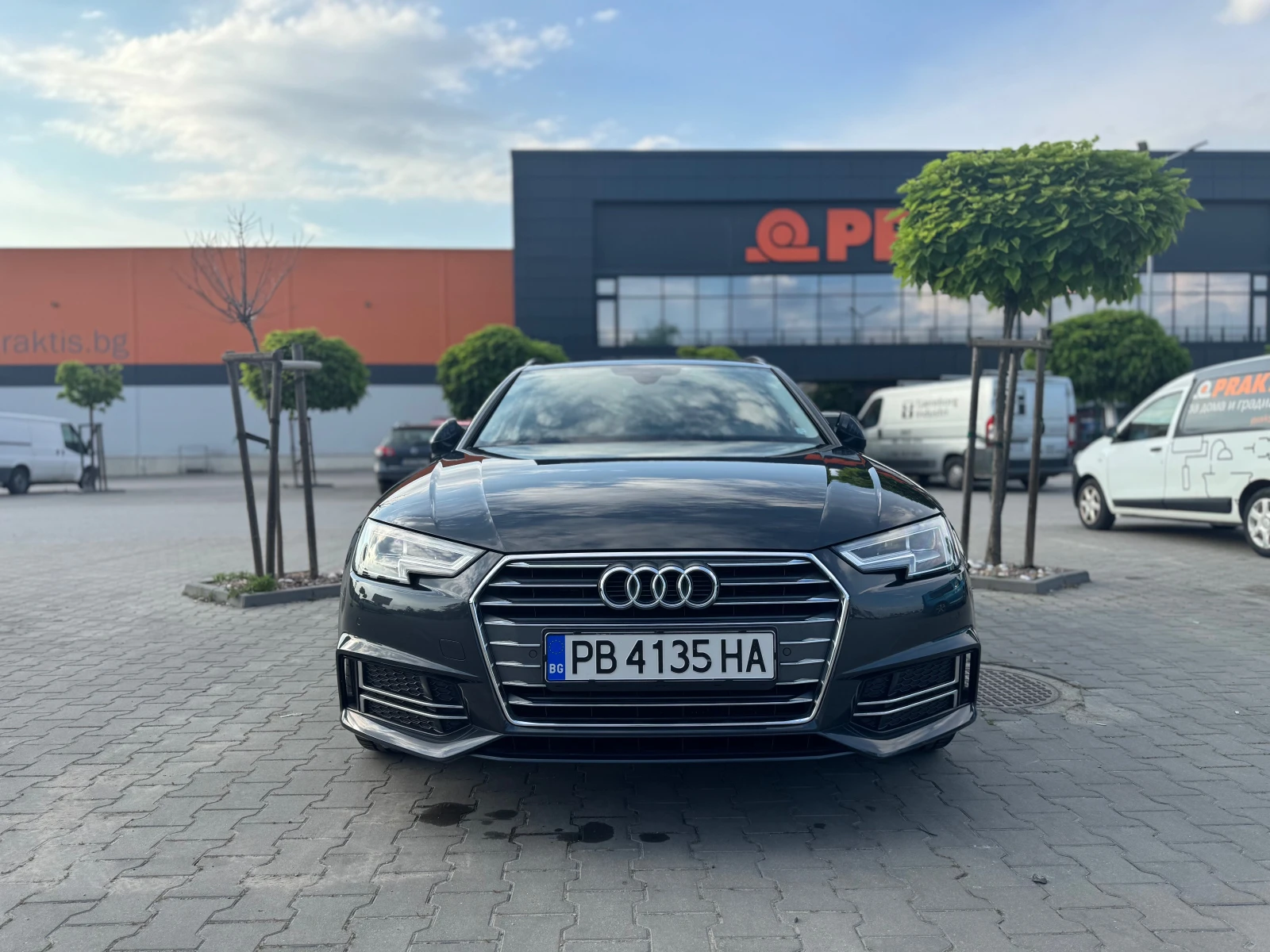 Audi A4