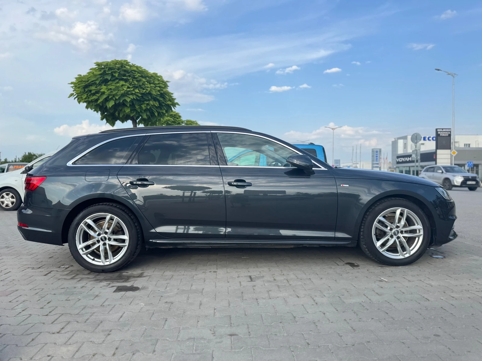 Audi A4, снимка 5 - Автомобили и джипове - 55086839