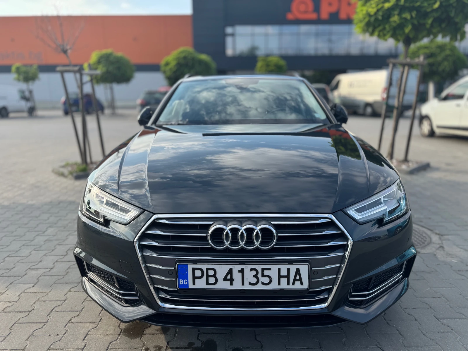 Audi A4, снимка 2 - Автомобили и джипове - 55086839