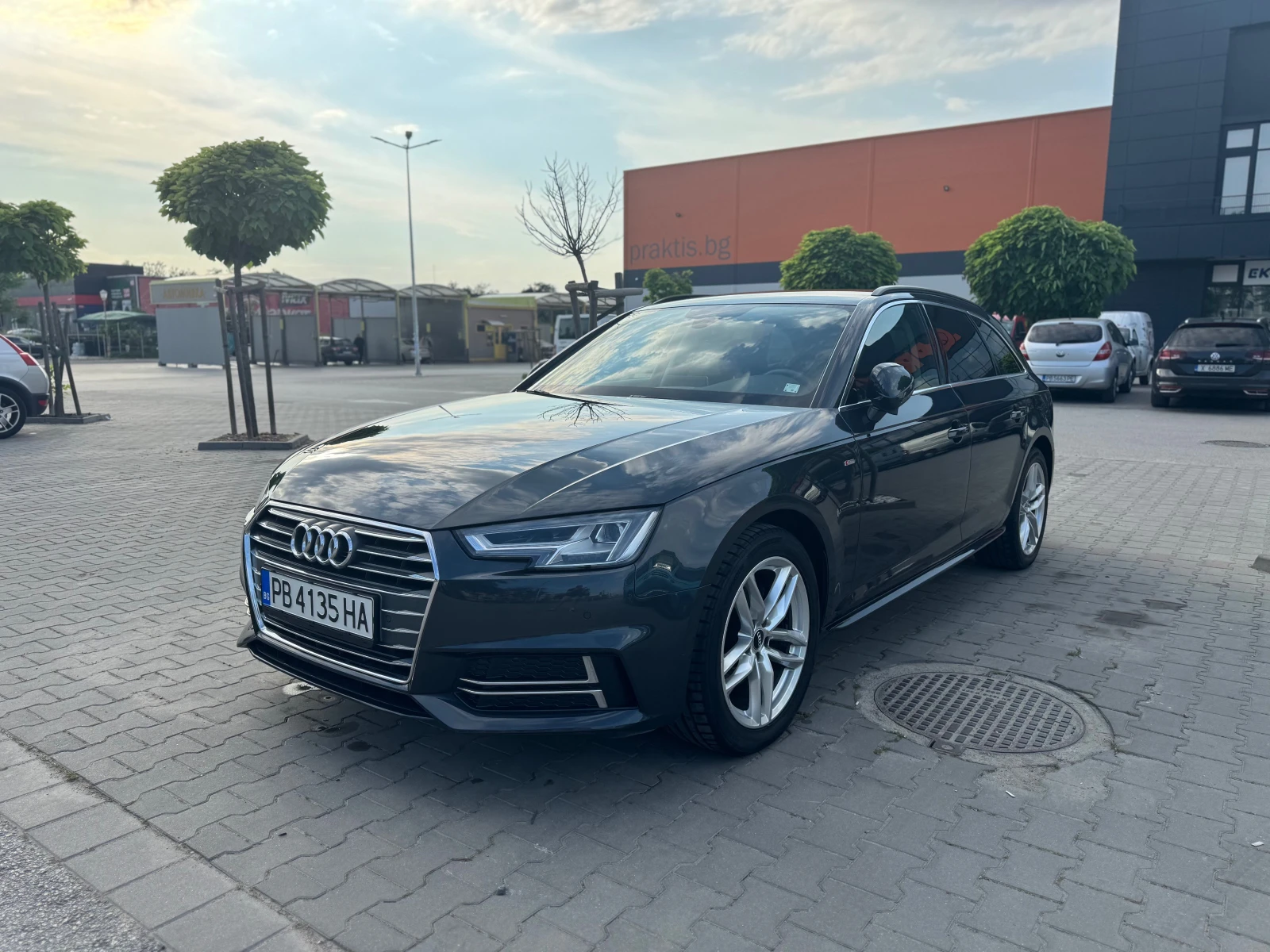 Audi A4, снимка 3 - Автомобили и джипове - 55086839