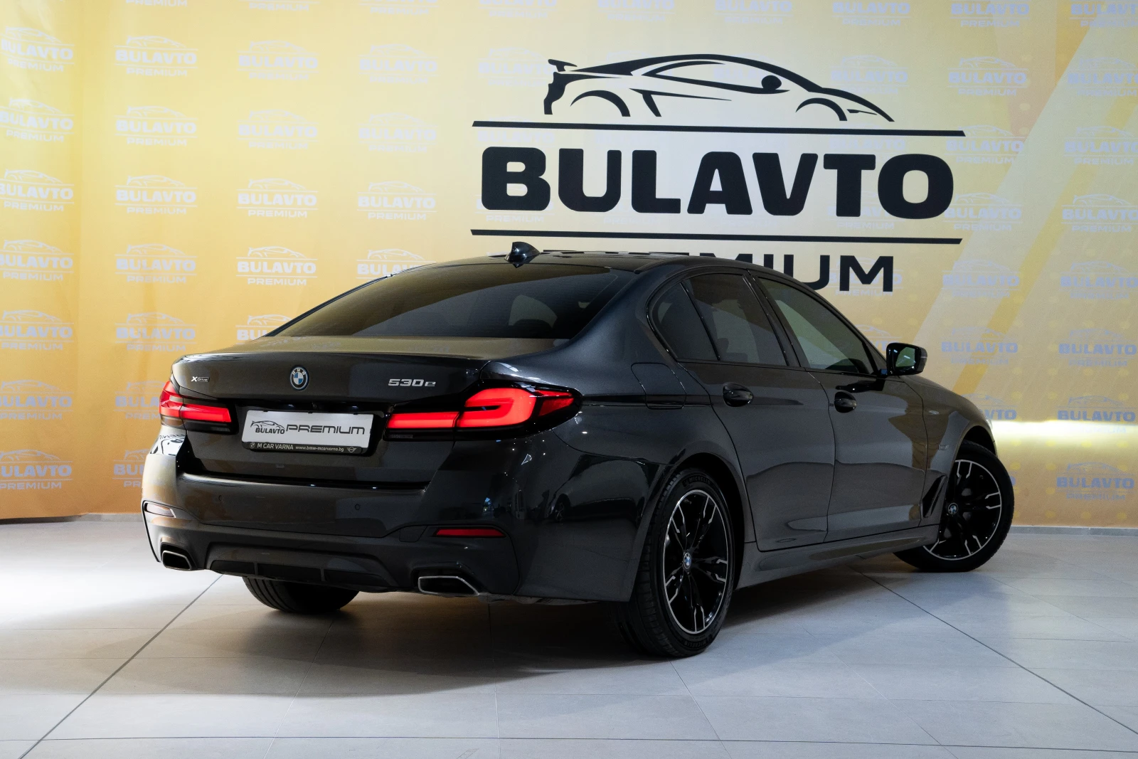 BMW 530E M SPORT XDRIVE plug in hybrid, снимка 5 - Автомобили и джипове - 55260401