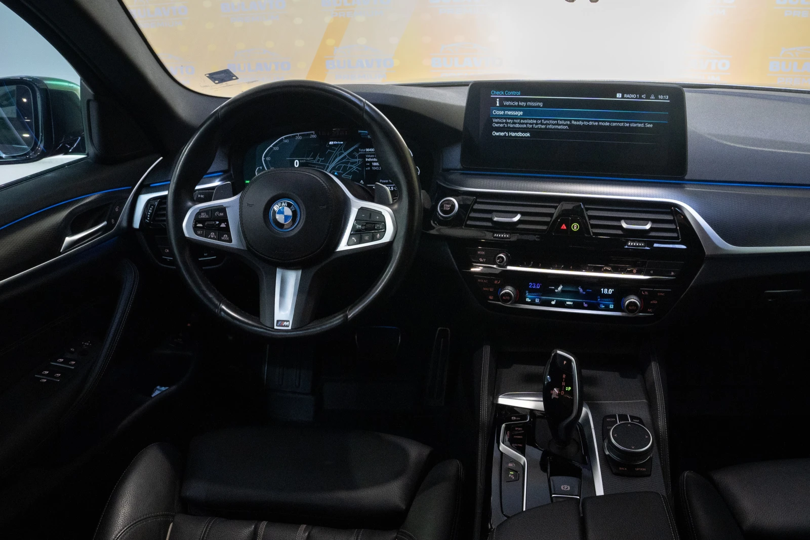 BMW 530E M SPORT XDRIVE plug in hybrid, снимка 9 - Автомобили и джипове - 55260401