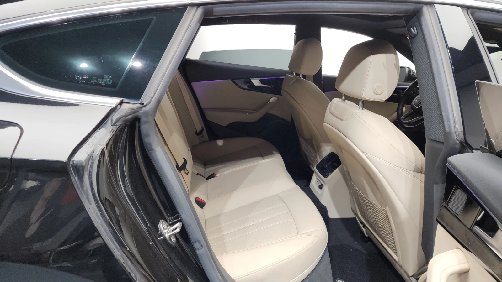 Audi A5 2.0 TFSI Quattro, снимка 11 - Автомобили и джипове - 55378262