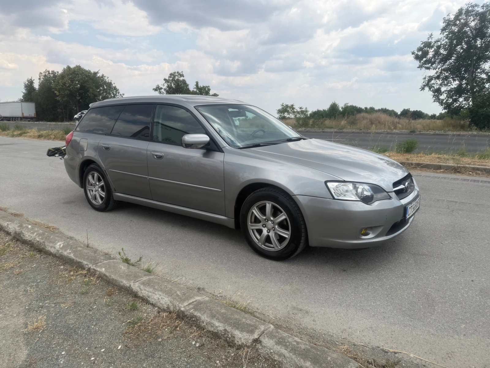 Subaru Legacy 2.0R ШВЕЙЦАРИЯ, снимка 4 - Автомобили и джипове - 55649427