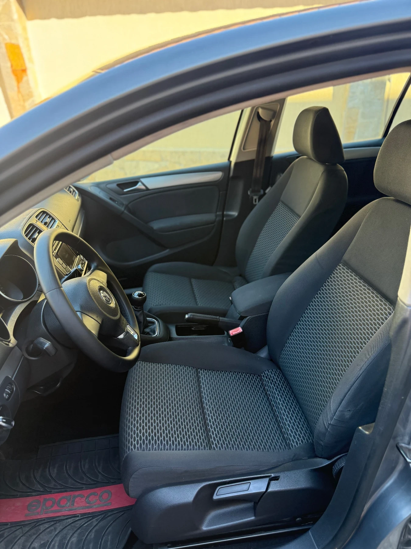 VW Golf, снимка 10 - Автомобили и джипове - 56154771