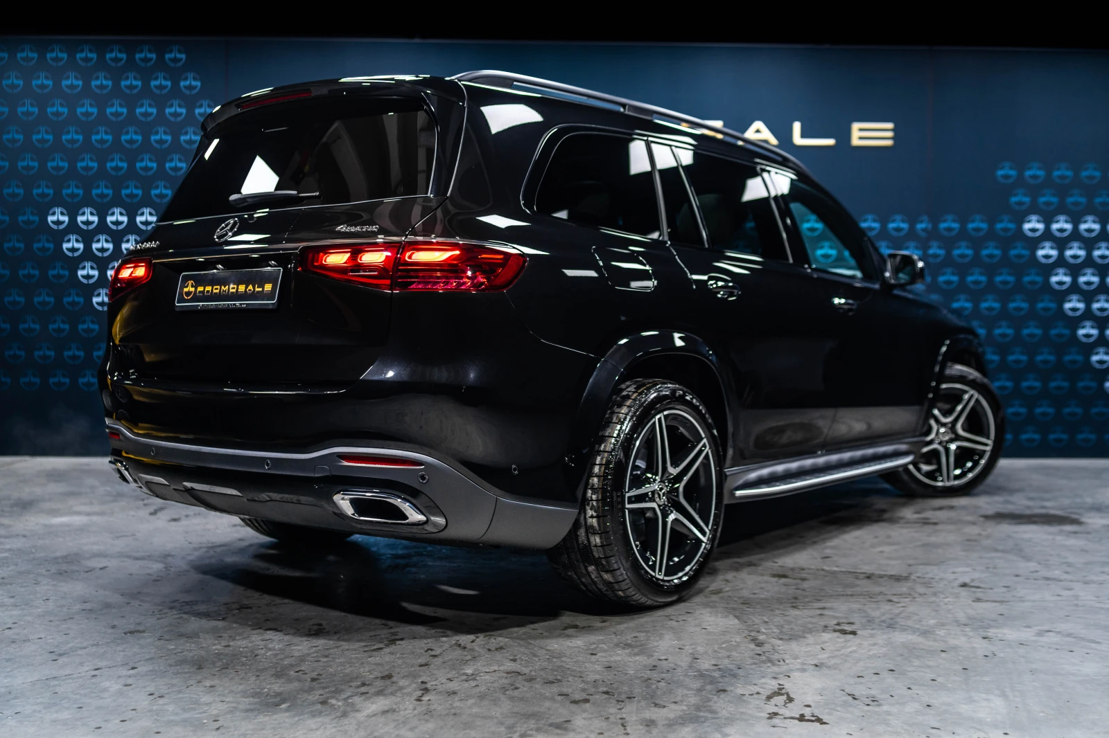 Mercedes-Benz GLS 450 4M AMG* Night* Pano* Burm, снимка 4 - Автомобили и джипове - 56163673