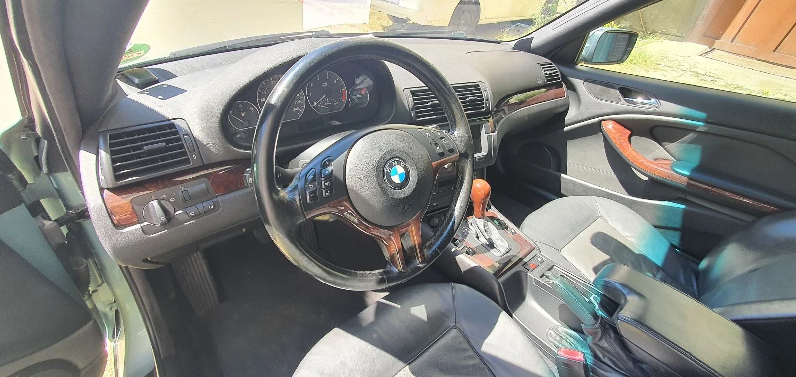 BMW 330, снимка 7 - Автомобили и джипове - 56545260
