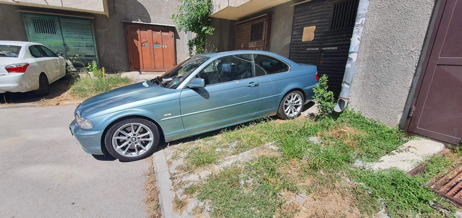BMW 330