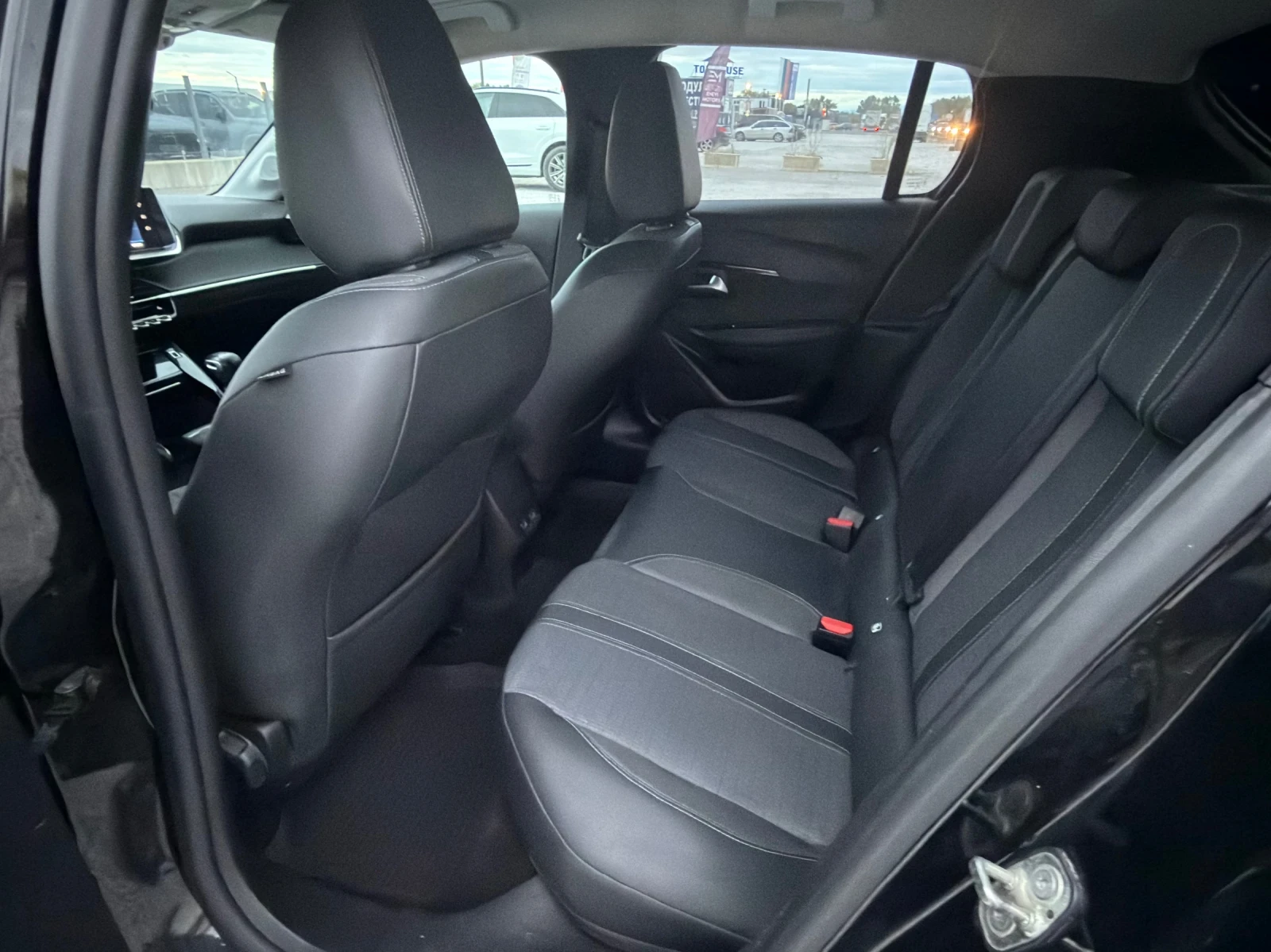 Peugeot 208 1.5 BlueHDI* 3D�������* �����������* ��������* ��� | Mobile.bg � ����������� 9