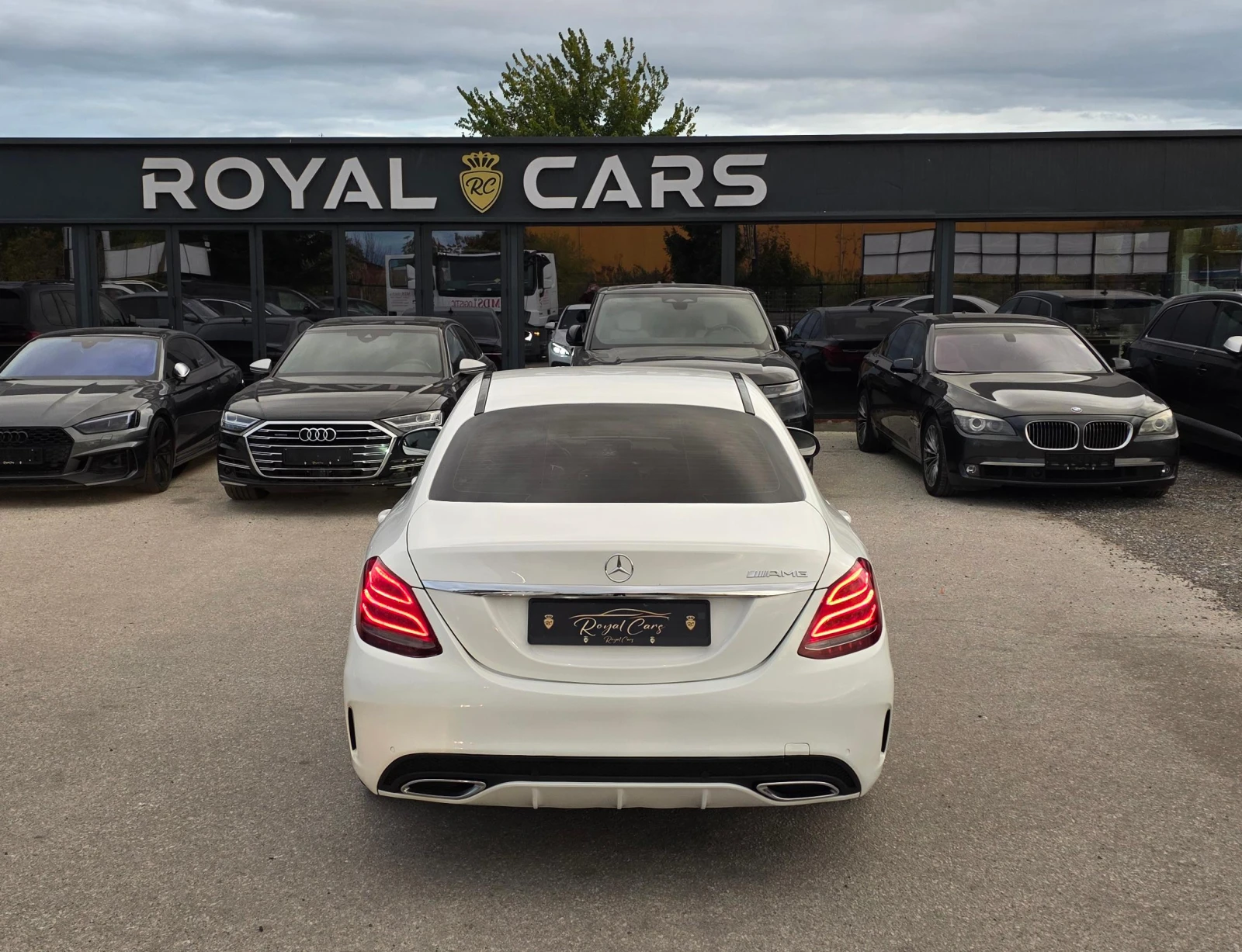 Mercedes-Benz C 220 * AMG pack* , снимка 6 - Автомобили и джипове - 56727465