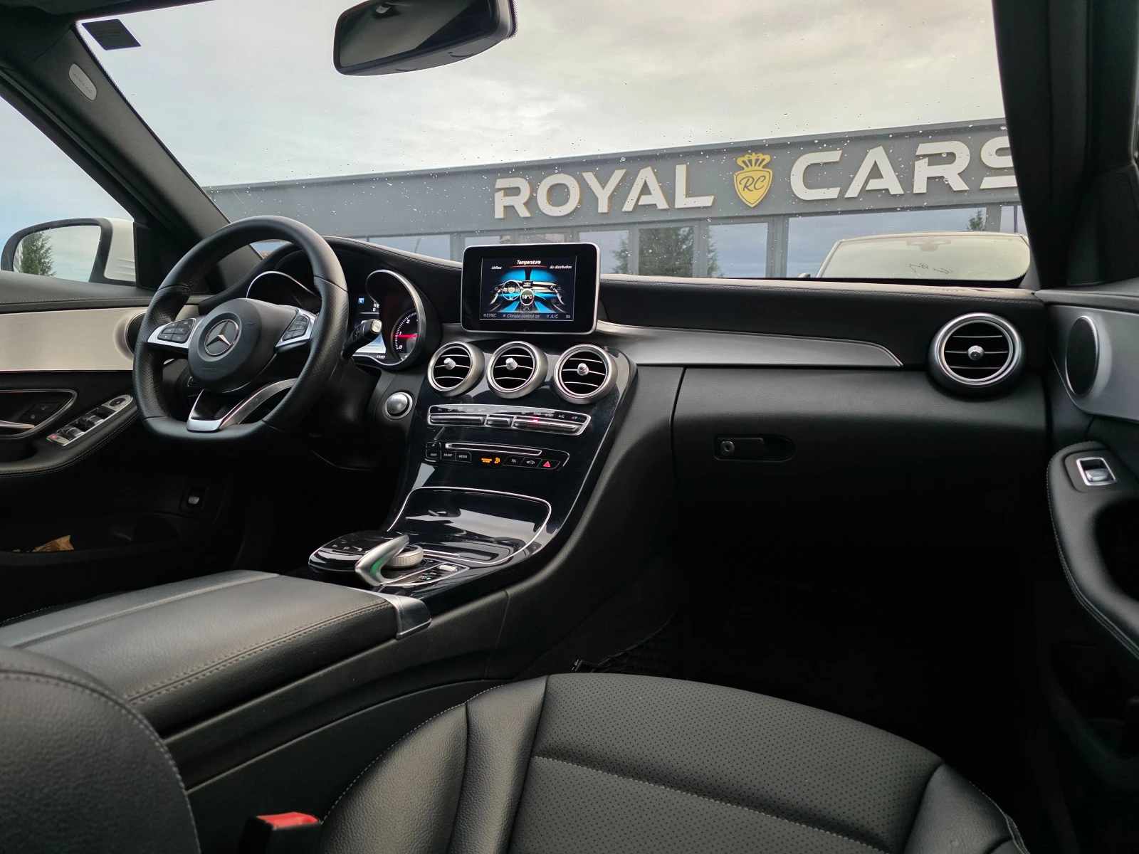 Mercedes-Benz C 220 * AMG pack* , снимка 13 - Автомобили и джипове - 56727465
