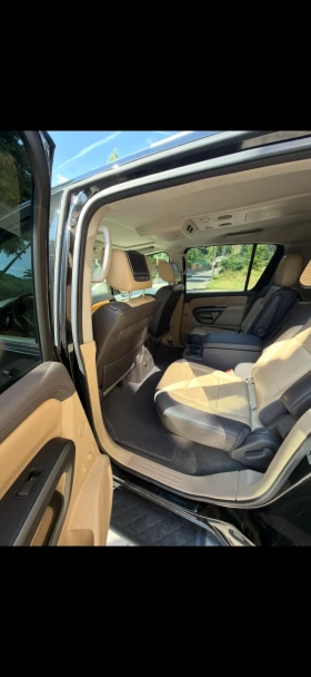 Nissan Armada PLATINUM RESERVE, снимка 13