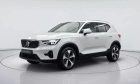 Volvo XC40 B4 Ultra Bright