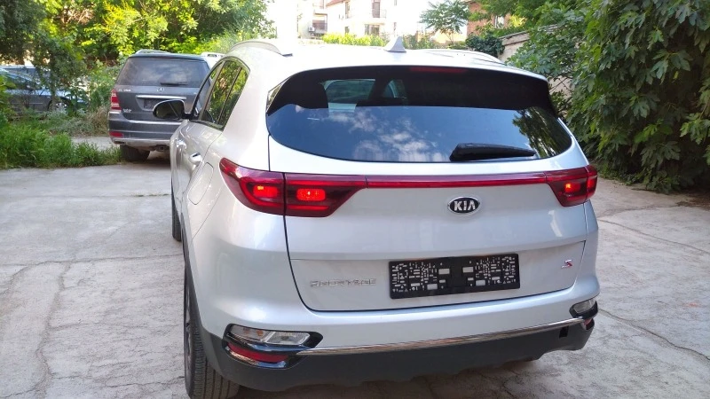 Kia Sportage, снимка 16 - Автомобили и джипове - 46984441