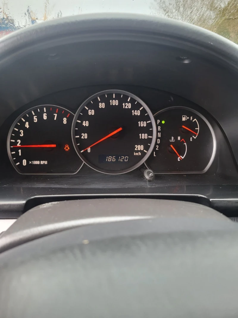 Suzuki Grand vitara 2.0 128к.с Автомат, снимка 11 - Автомобили и джипове - 48539245