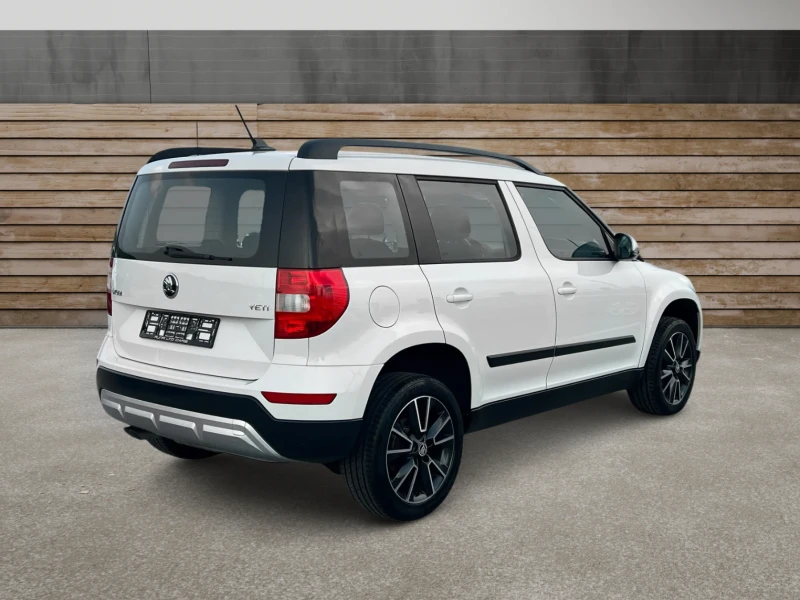 Skoda Yeti 2.0TDi Ambition EURO 6 * * * ГАРАНТИРАН ПРОБЕГ* * , снимка 4 - Автомобили и джипове - 50625371