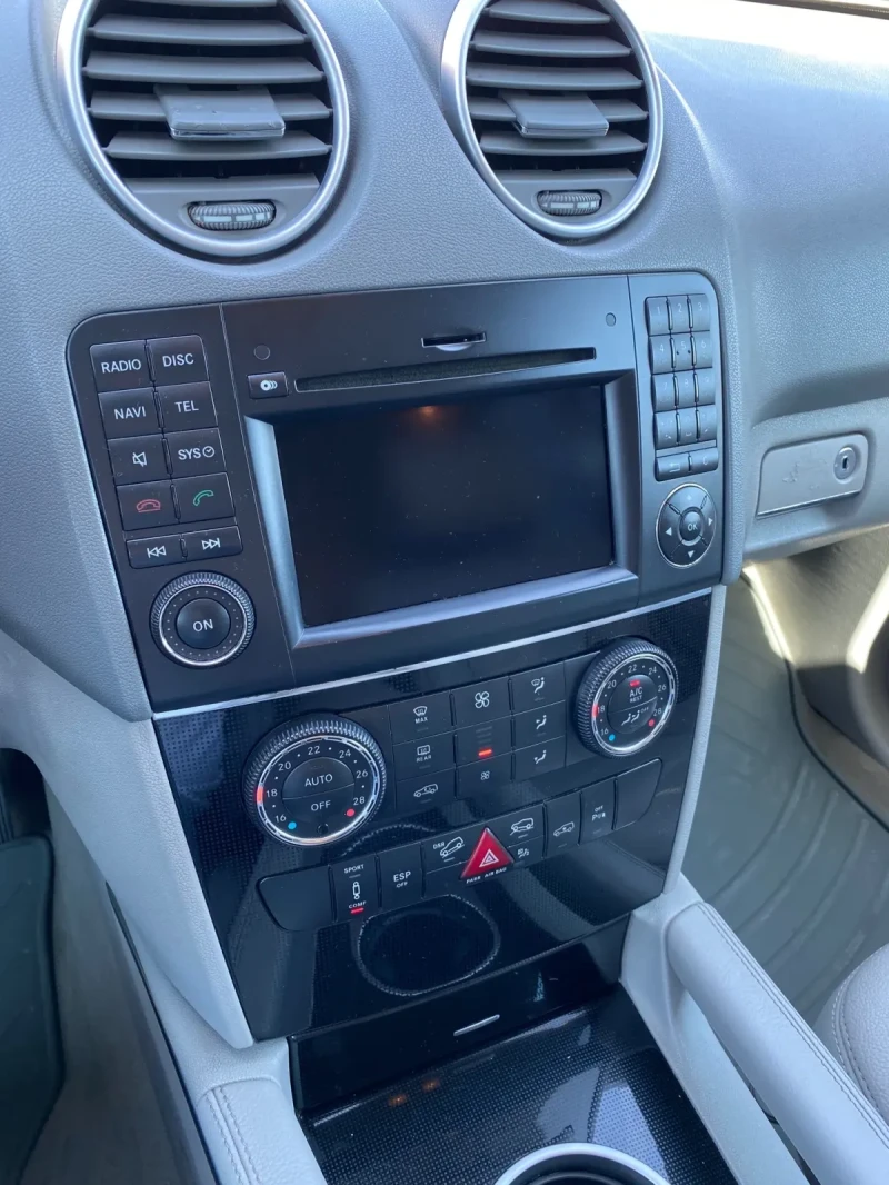 Mercedes-Benz ML 280 CDI 4 MATIC 6+ 1, снимка 11 - Автомобили и джипове - 52065939