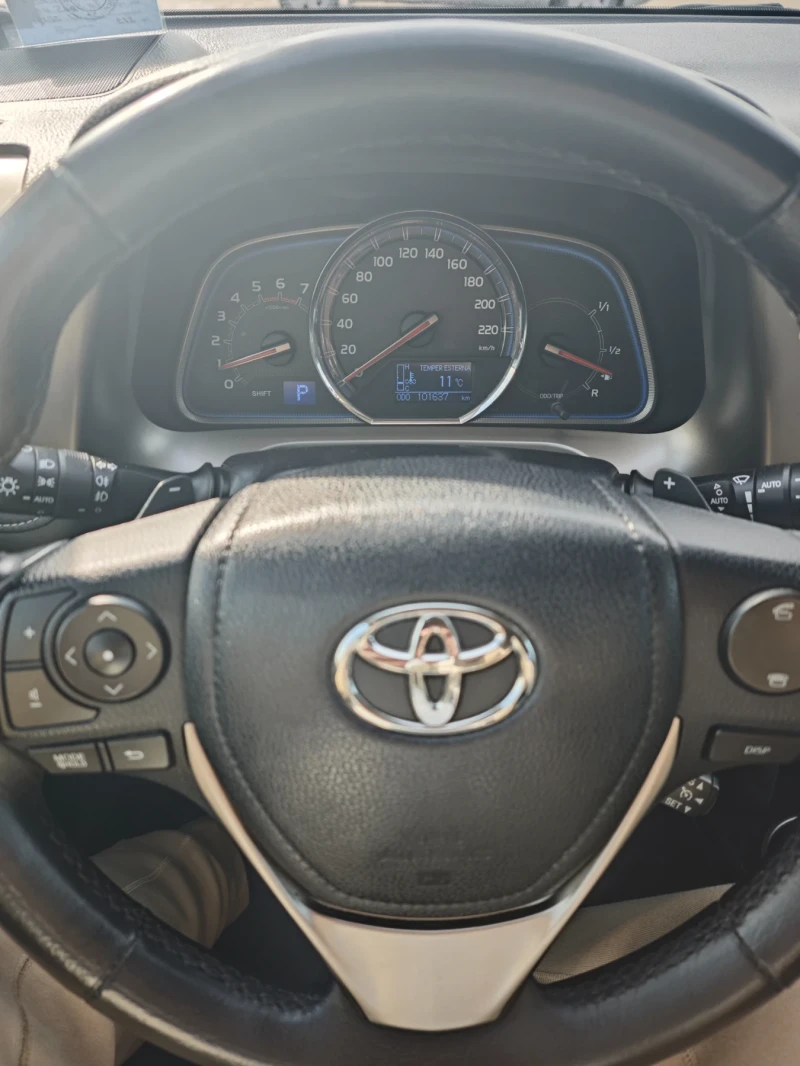 Toyota Rav4, снимка 8 - Автомобили и джипове - 53479019