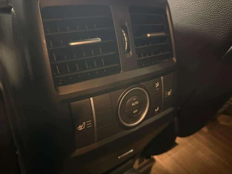 Mercedes-Benz ML * ML350 DIESEL/AMG PCKG/CLEAN TITLE/MAJOR SERVICE , снимка 11 - Автомобили и джипове - 53529134