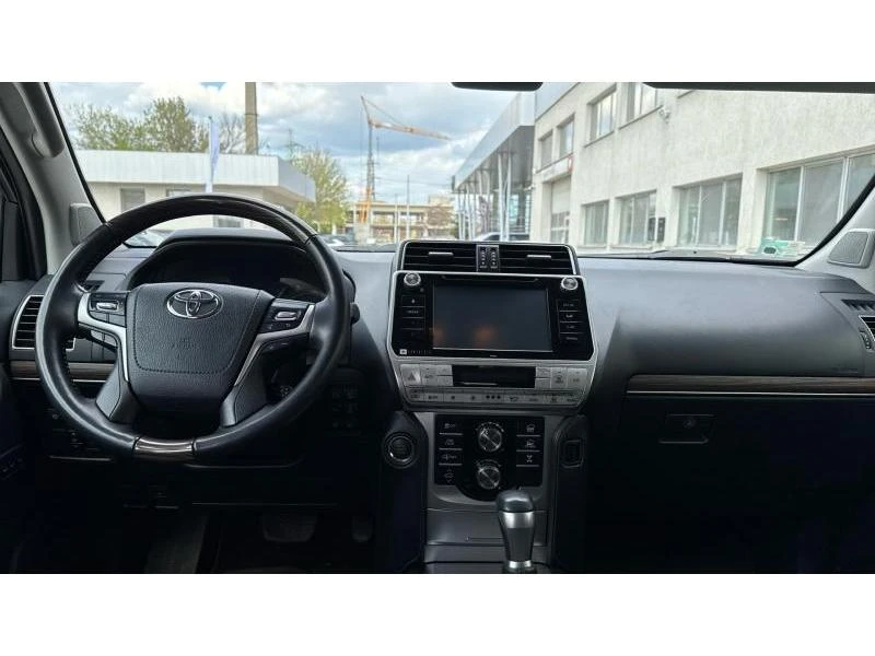Toyota Land cruiser LUXURY PREMIUM BLACK EDITION - изображение 8
