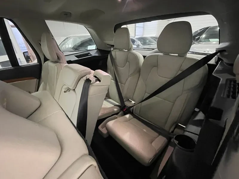 Volvo Xc90 * Т6* 7 МЕСТА* KEYLESS* Camera* ПОДГРЕВ* , снимка 13 - Автомобили и джипове - 55050430