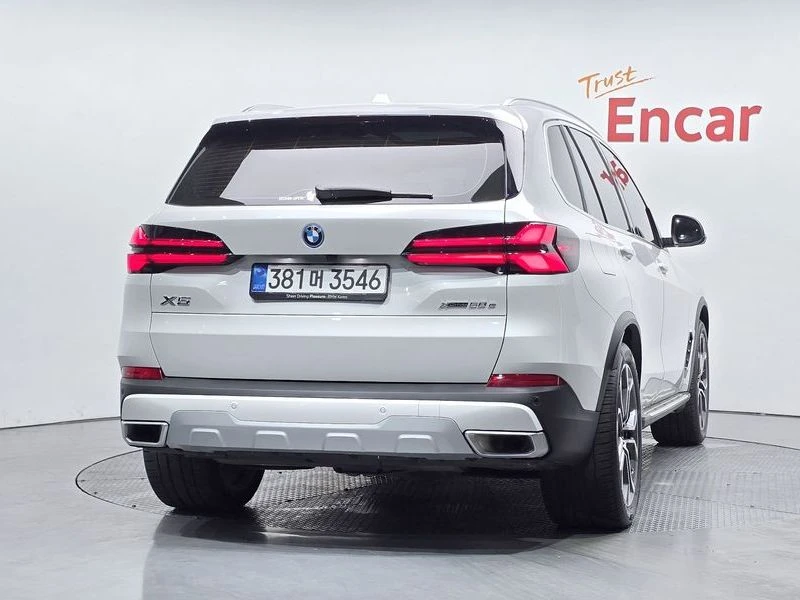 BMW X5 xDrive 50e xLine| 490к.с.| ВКЛ.ТЕХНОТЕСТ, снимка 3 - Автомобили и джипове - 55582645
