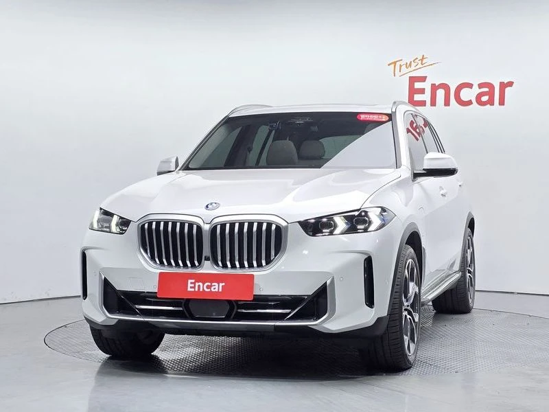 BMW X5 xDrive 50e xLine| 490к.с.| ВКЛ.ТЕХНОТЕСТ, снимка 2 - Автомобили и джипове - 55582645