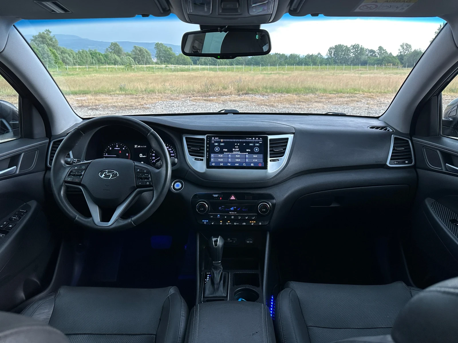 Hyundai Tucson 2.0 CRDi 185кс 4х4/ Всички екстри/Premium/История - изображение 8