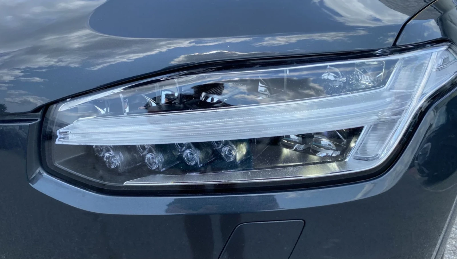 Volvo Xc90 B5 AWD.AUT.LED.NAVI.KAMERA.PANORAMA - изображение 3