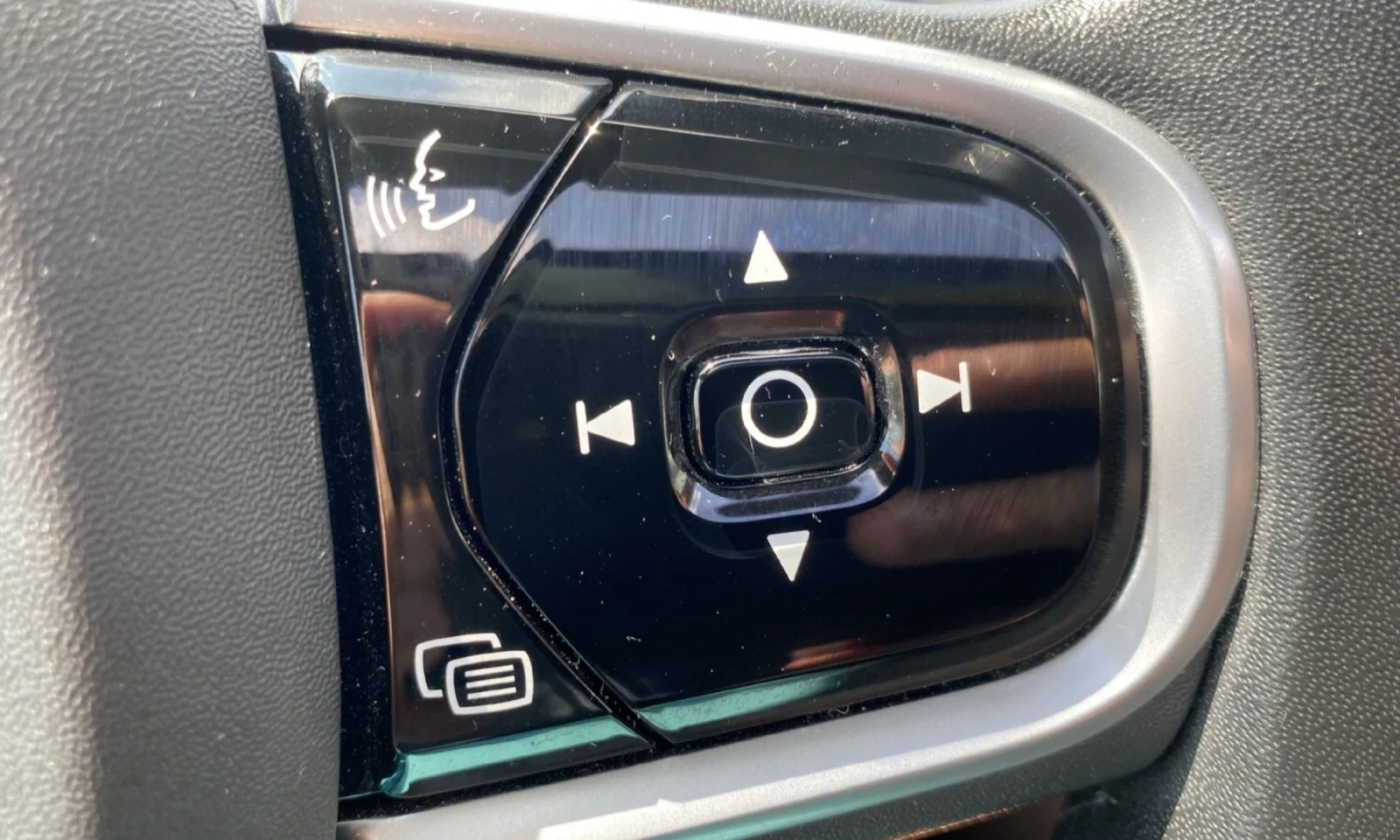 Volvo Xc90 B5 AWD.AUT.LED.NAVI.KAMERA.PANORAMA - изображение 9