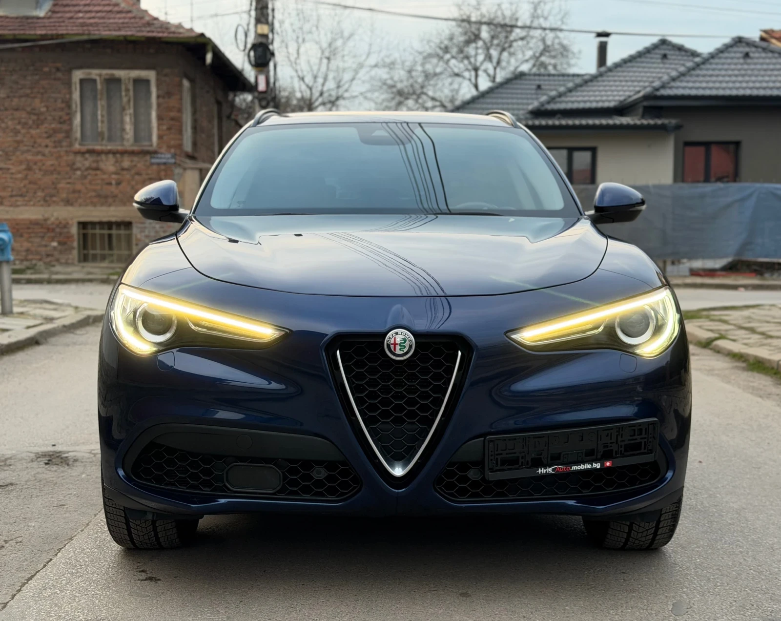 Alfa Romeo Stelvio 2.0 Sport Q4 Внос Швейцария, снимка 8 - Автомобили и джипове - 53712503